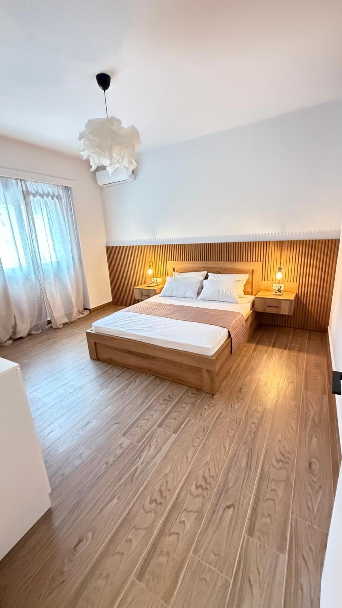 Ellinfos Aparthotel Ханиоти Екстериор снимка