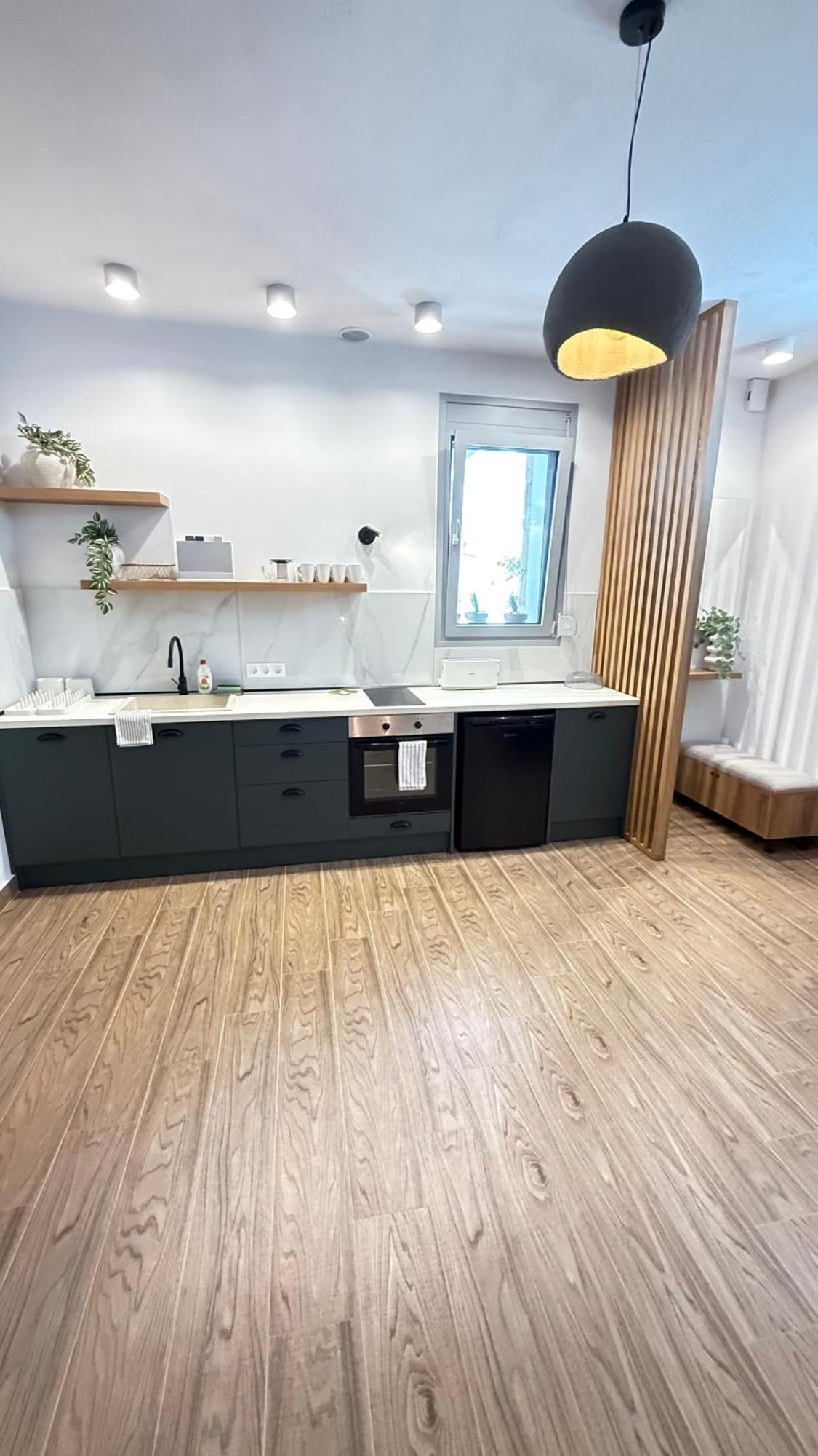 Ellinfos Aparthotel Ханиоти Екстериор снимка